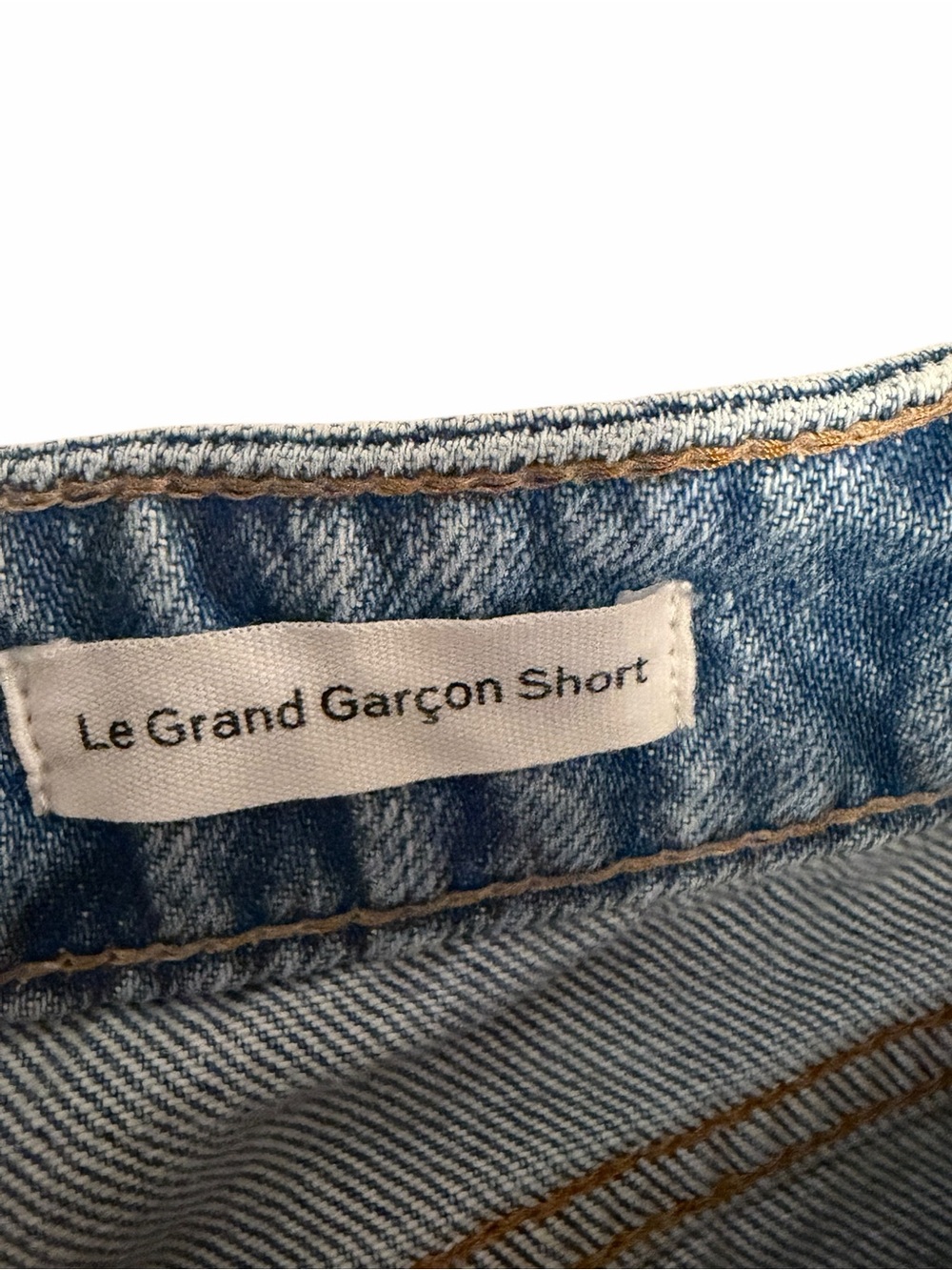 FRAME Le Grand Garçon Denim Shorts Distressed Raw Hem Size 25 - Picture 4 of 5